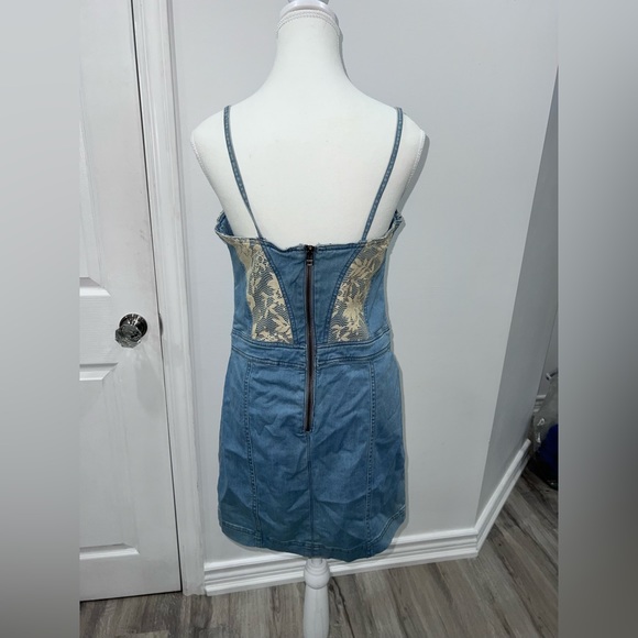 Zara Denim and Lace Dress - Picture 4 of 6